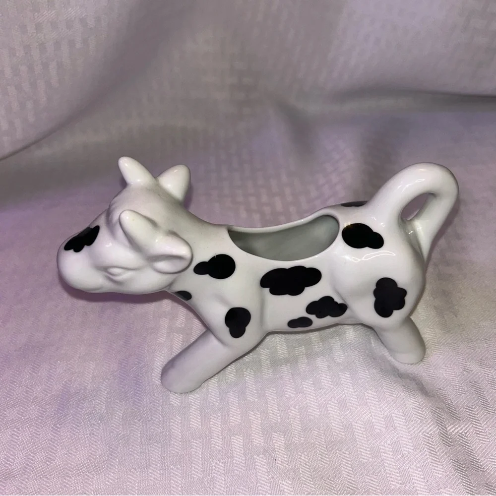 Ceramic Cow Creamer - Black and White Pier 1